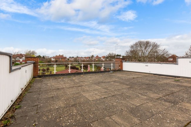 Hounslow Conservative Club, Gresham Road, Hounslow, TW3 4BX 15