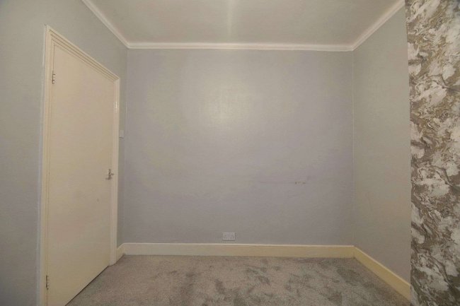 6 Mafeking Road, Canning Town, London, E16 4NS 1