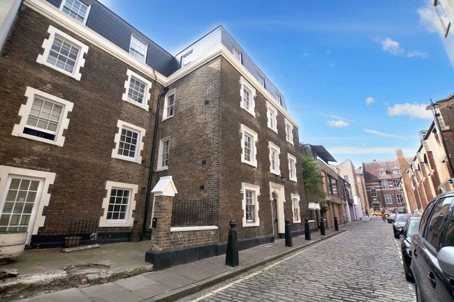 Flat 14 Chagford House, 39 Chagford Street, Marylebone, London NW1 6EG 8