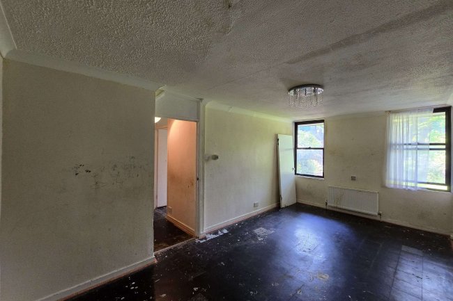 Flat 8 Exbury House, 16 Rampayne Street, Pimlico, London, SW1V 2QR 9