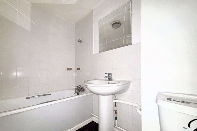 159c Ledbury Rd, Notting Hill, London, W11 1HR 7