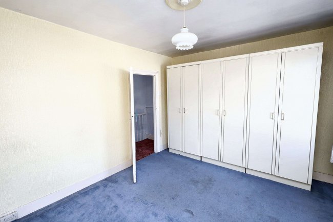 5 Temple Road, East Ham, London, E6 1LU 1