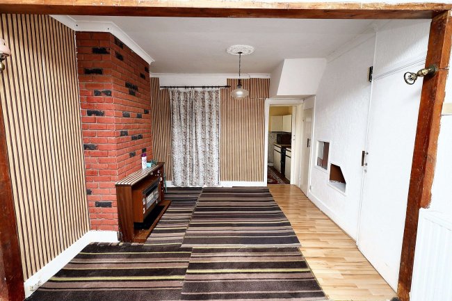 5 Temple Road, East Ham, London, E6 1LU 1