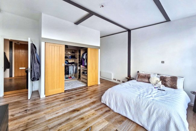 Apartment 802, 25 Church Street, Manchester M4 1PE 9