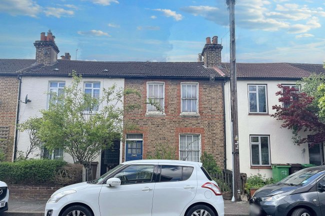 17 William Road, Sutton, Surrey SM1 4QT 1