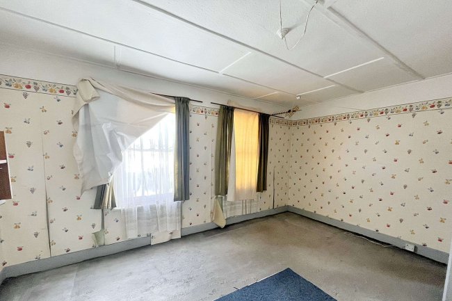 17 William Road, Sutton, Surrey SM1 4QT 1