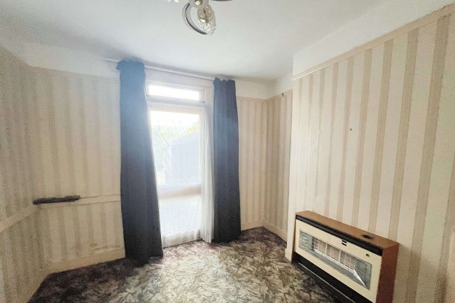 17 William Road, Sutton, Surrey SM1 4QT 1