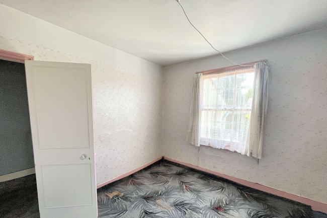 17 William Road, Sutton, Surrey SM1 4QT 1