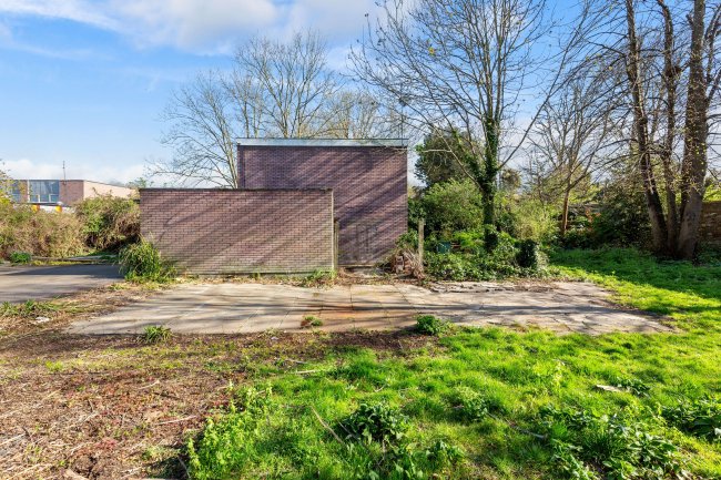 The Old Caretakers House, 88 Richmond Road, Twickenham TW1 3BB 6