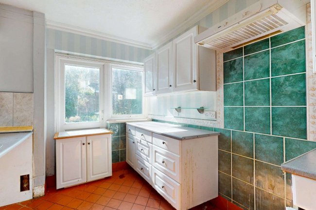 The Old Caretakers House, 88 Richmond Road, Twickenham TW1 3BB 6