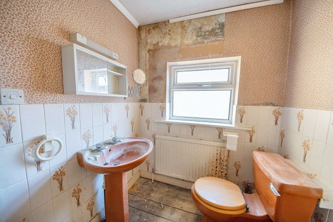 59 The Hill, Wheathampstead, St Albans AL4 8PR 4