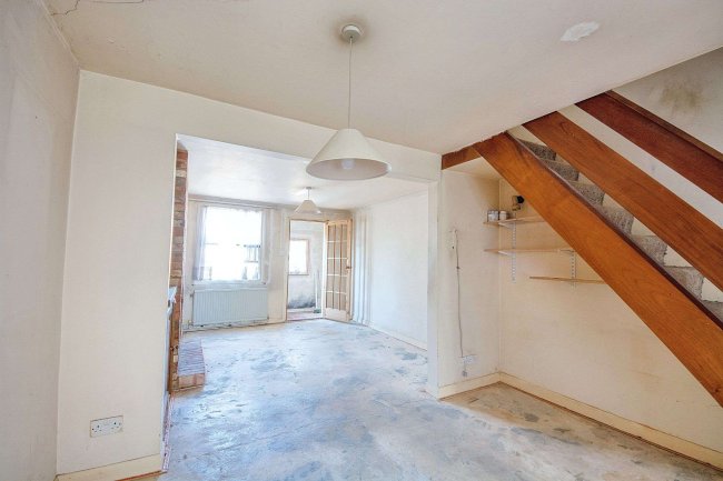 59 The Hill, Wheathampstead, St Albans AL4 8PR 4