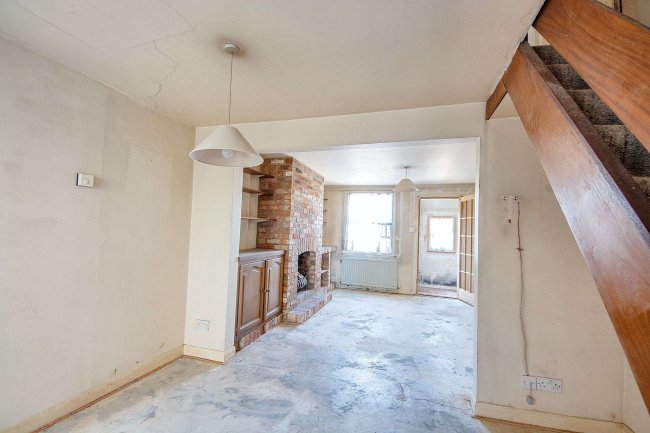 59 The Hill, Wheathampstead, St Albans AL4 8PR 4