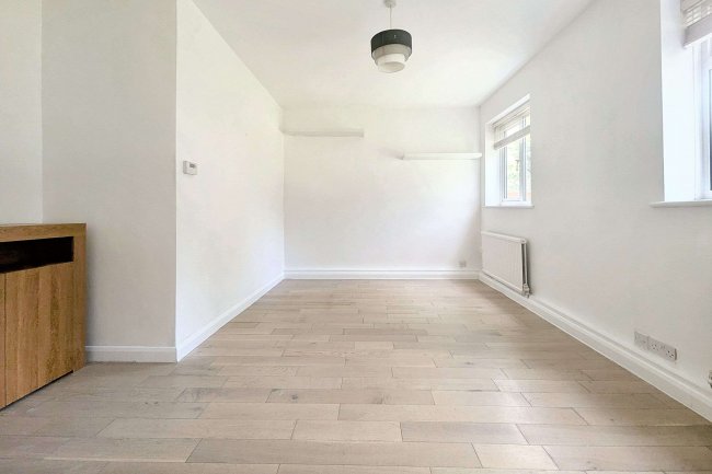 Flat 1 Ridge Court, 57 Underhill Road, Dulwich, London SE22 0RA 8