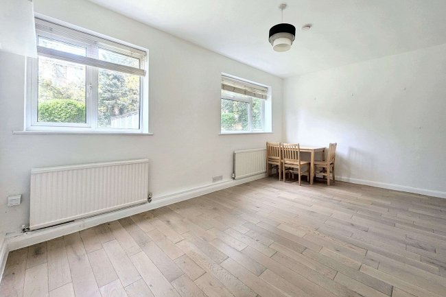 Flat 1 Ridge Court, 57 Underhill Road, Dulwich, London SE22 0RA 8