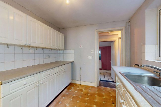 59 Manor Road, Richmond TW9 1YA 7