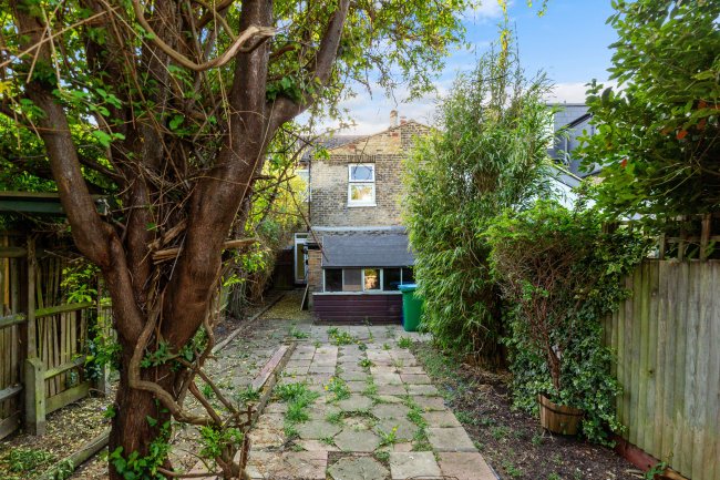 59 Manor Road, Richmond TW9 1YA 7