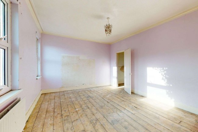 59 Manor Road, Richmond TW9 1YA 7