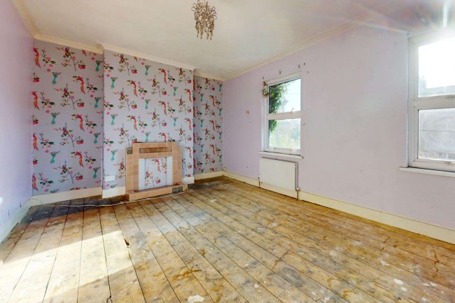 59 Manor Road, Richmond TW9 1YA 7