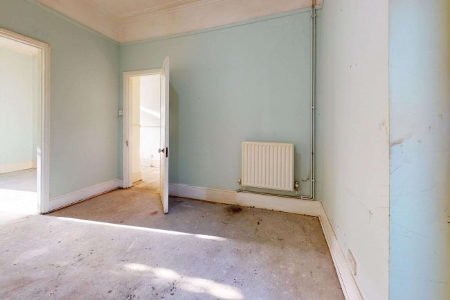 59 Manor Road, Richmond TW9 1YA 7