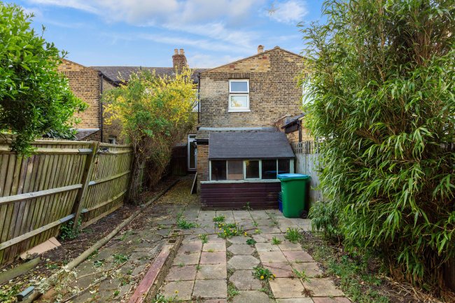 59 Manor Road, Richmond TW9 1YA 7