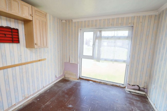76 Western Way, Sandy, Bedfordshire, SG19 1DU 5