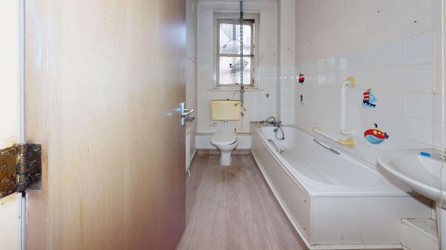 16 Stacey Street, Islington, London, N7 7JQ 4