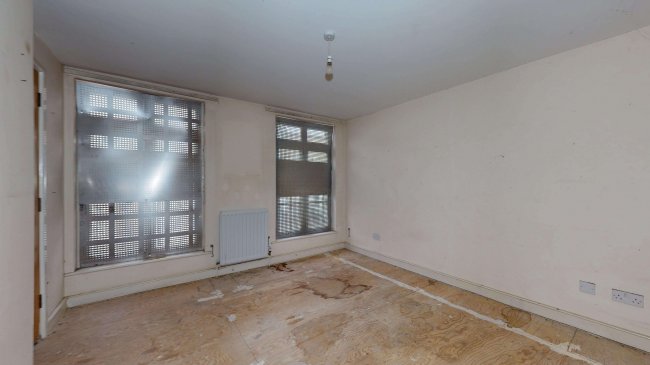 16 Stacey Street, Islington, London, N7 7JQ 4