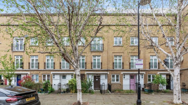 16 Stacey Street, Islington, London, N7 7JQ 4