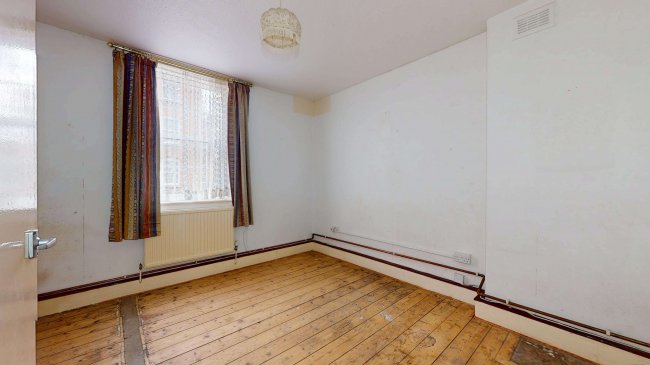 Flat 4, Block G, Peabody Estate, Camberwell Green, Camberwell, SE5 7BL 8