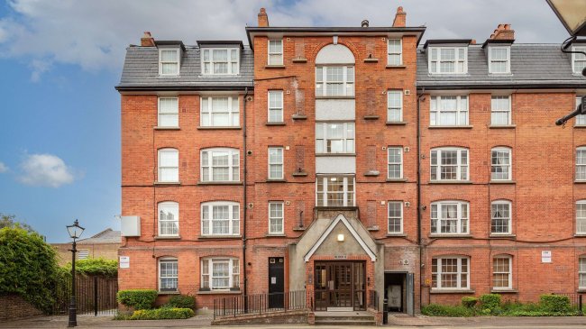 Flat 4, Block G, Peabody Estate, Camberwell Green, Camberwell, SE5 7BL 8