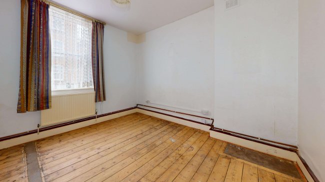 Flat 4, Block G, Peabody Estate, Camberwell Green, Camberwell, SE5 7BL 8