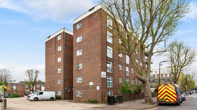 27 Fairweather Close, Elizabeth Clyde Road, Tottenham, London, N15 4LL 9