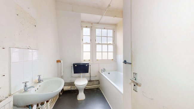 Flat 13, Block B, Peabody Estate, Camberwell Green, Camberwell, London, SE5 7BE 3