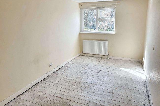 124 Travers Way, Pitsea, Basildon, SS13 3LY 10