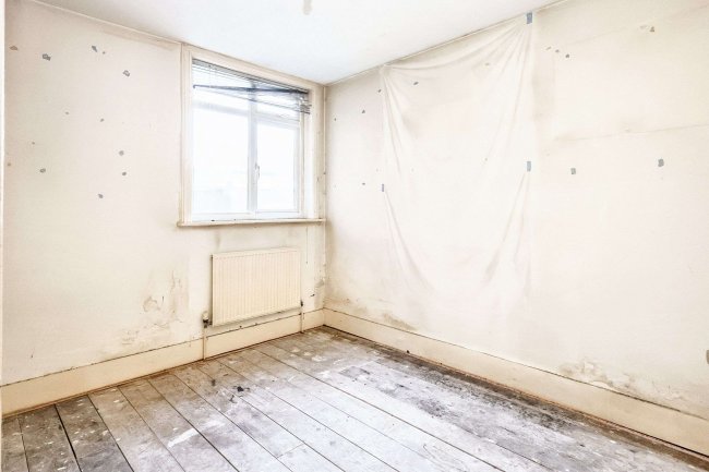 46 St Andrews Road, Clacton on Sea, Essex, CO15 3AP 1