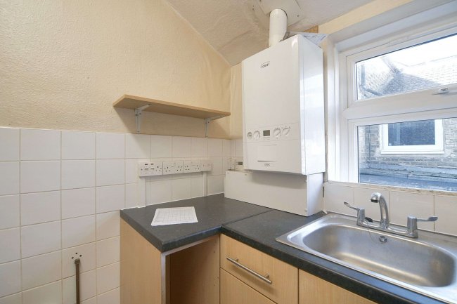 Flat A, 121 Tuam Road, Plumstead, London, SE18 2QY 2