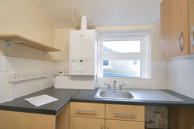 Flat A, 121 Tuam Road, Plumstead, London, SE18 2QY 2
