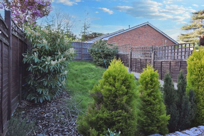 30 Madells, Epping, Essex, CM16 4NW 9