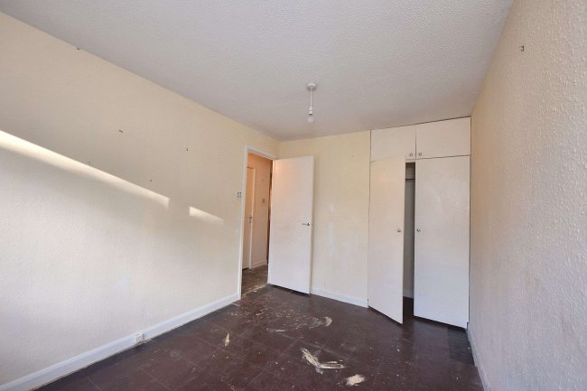 30 Madells, Epping, Essex, CM16 4NW 9