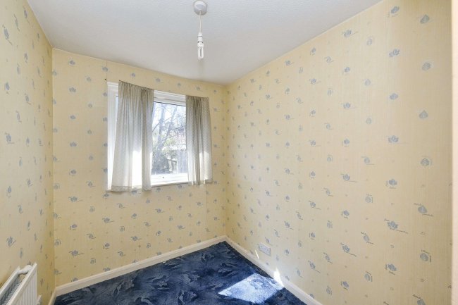 43 Broadoaks, Epping, Essex, CM16 4JZ 5