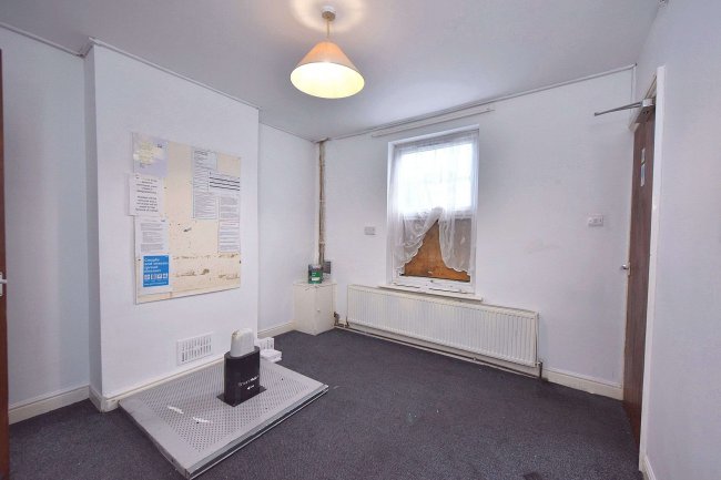 156 London Road, Ipswich, IP1 2HQ 7
