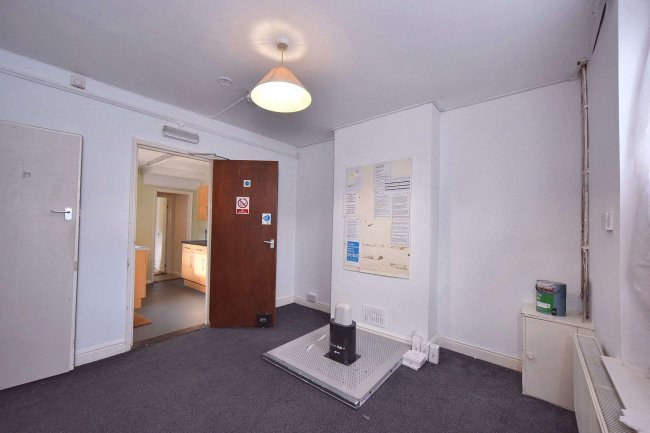 156 London Road, Ipswich, IP1 2HQ 7