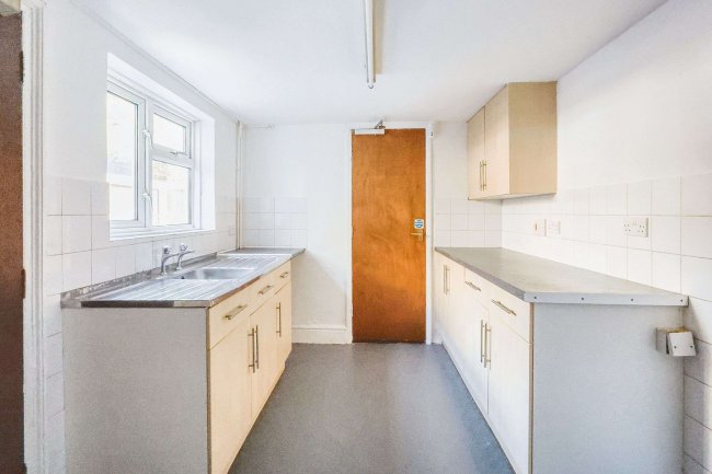 33 Myrtle Road, Ipswich, IP3 0AL 3
