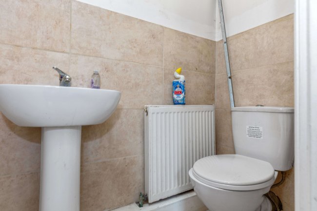 12 Harlesden Gardens, Harlesden, London, NW10 4EX 2