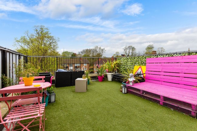 149 Maple Road, Penge, London SE20 8HU 9