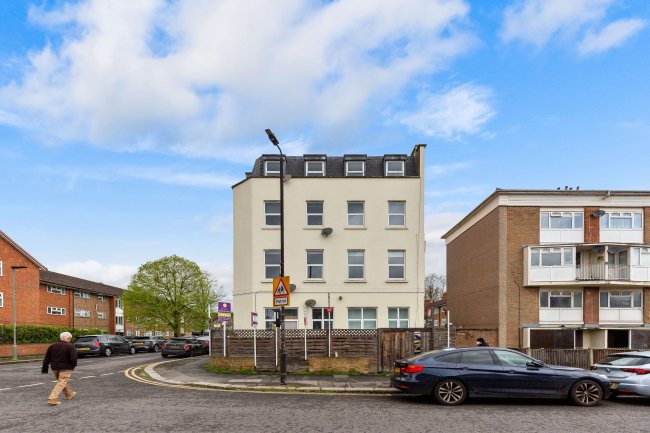 149 Maple Road, Penge, London SE20 8HU 9