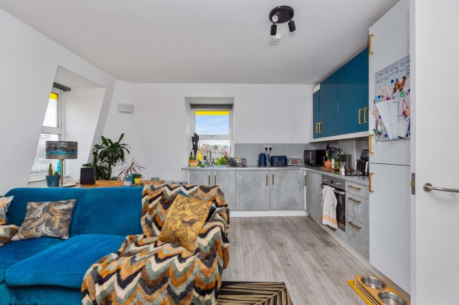 149 Maple Road, Penge, London SE20 8HU 9