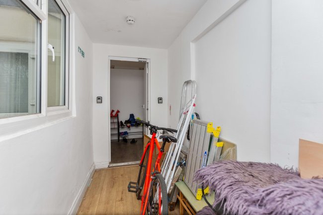 52 Acton Lane, Harlesden, London NW10 8TU 9