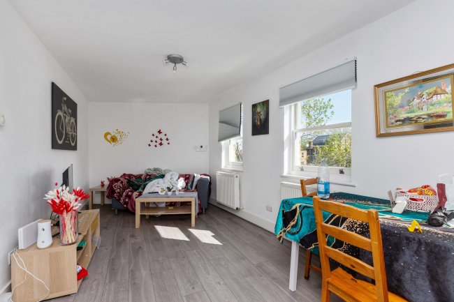 63 Courthill Road, Lewisham, London SE13 6DW 9